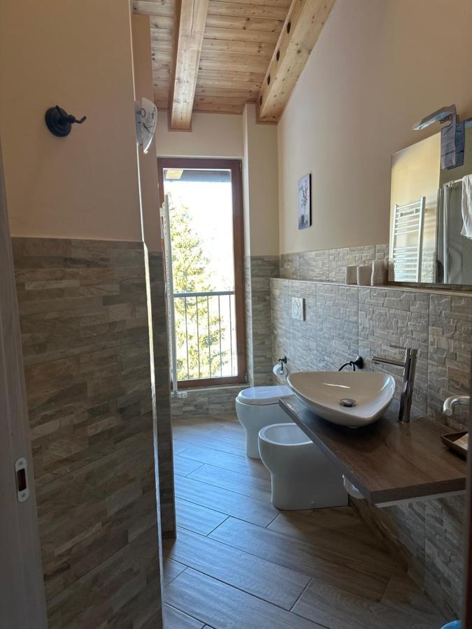 Hotel Chalet Casa Cesana チェザーナ・トリネーゼ エクステリア 写真