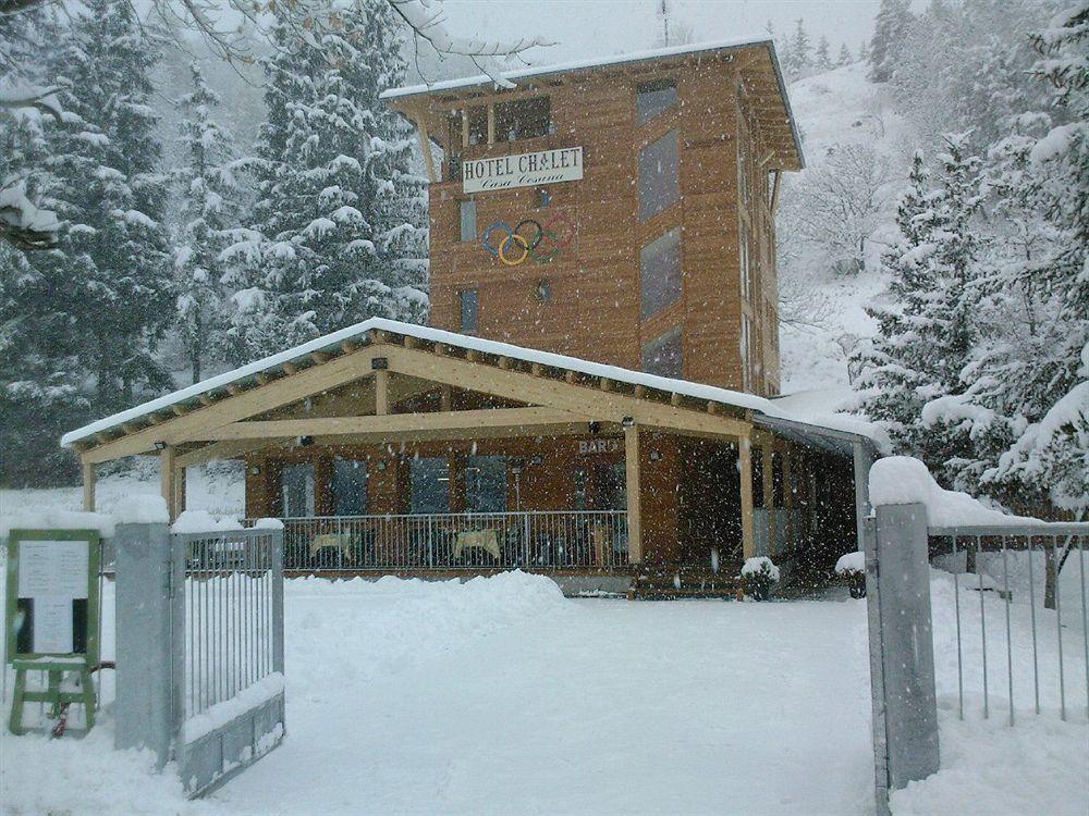 Hotel Chalet Casa Cesana チェザーナ・トリネーゼ エクステリア 写真